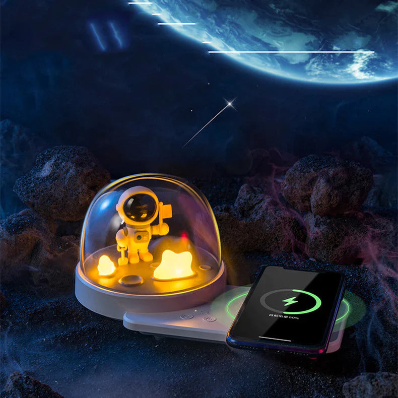 Astronaut Wireless Charger Light - FLUKLY STORE