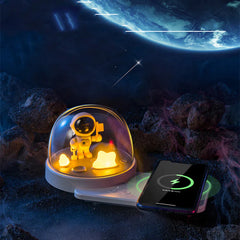 Astronaut Wireless Charger Light - FLUKLY STORE